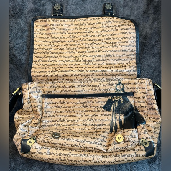 L.A.M.B. Leather crossbody messenger bag - Picture 4 of 10